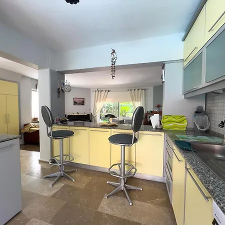 Vila Fontes Çeşme